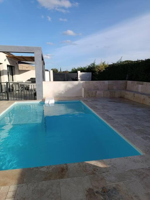 Charmant Studio Avec Piscine Villemoustaussou Экстерьер фото